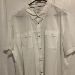Calvin Klein men’s dress shirt